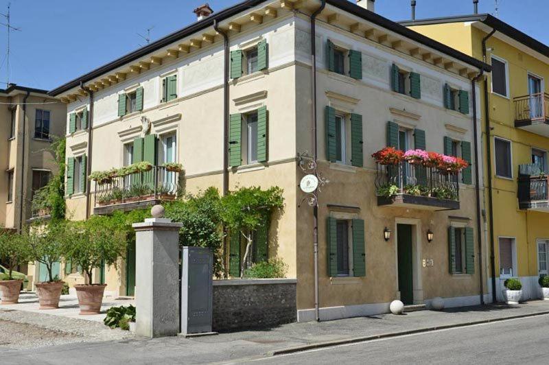 B&B La Mongolfiera วิลลาฟรันกา ดี เวโรนา ภายนอก รูปภาพ